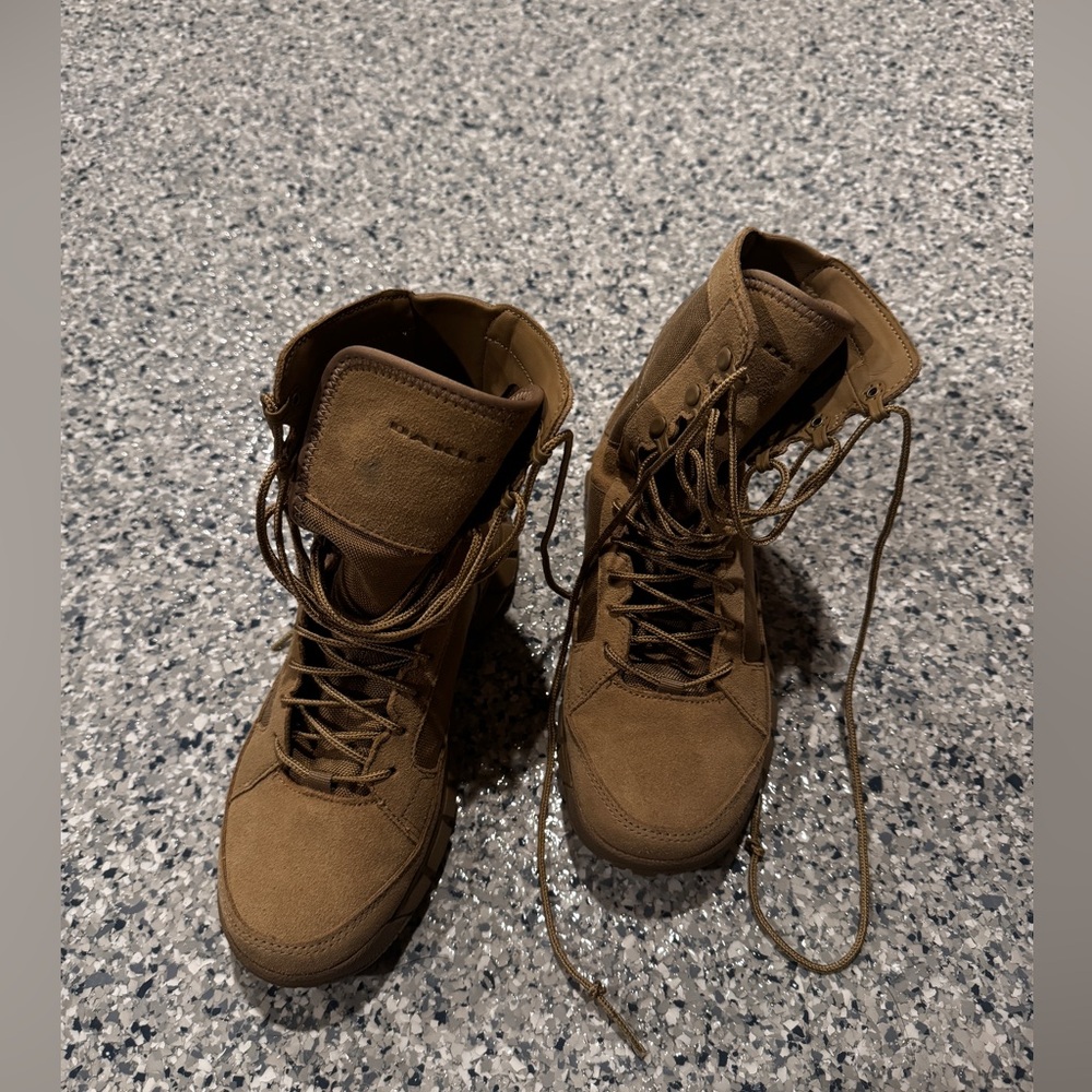 Oakley Light Assault Boots